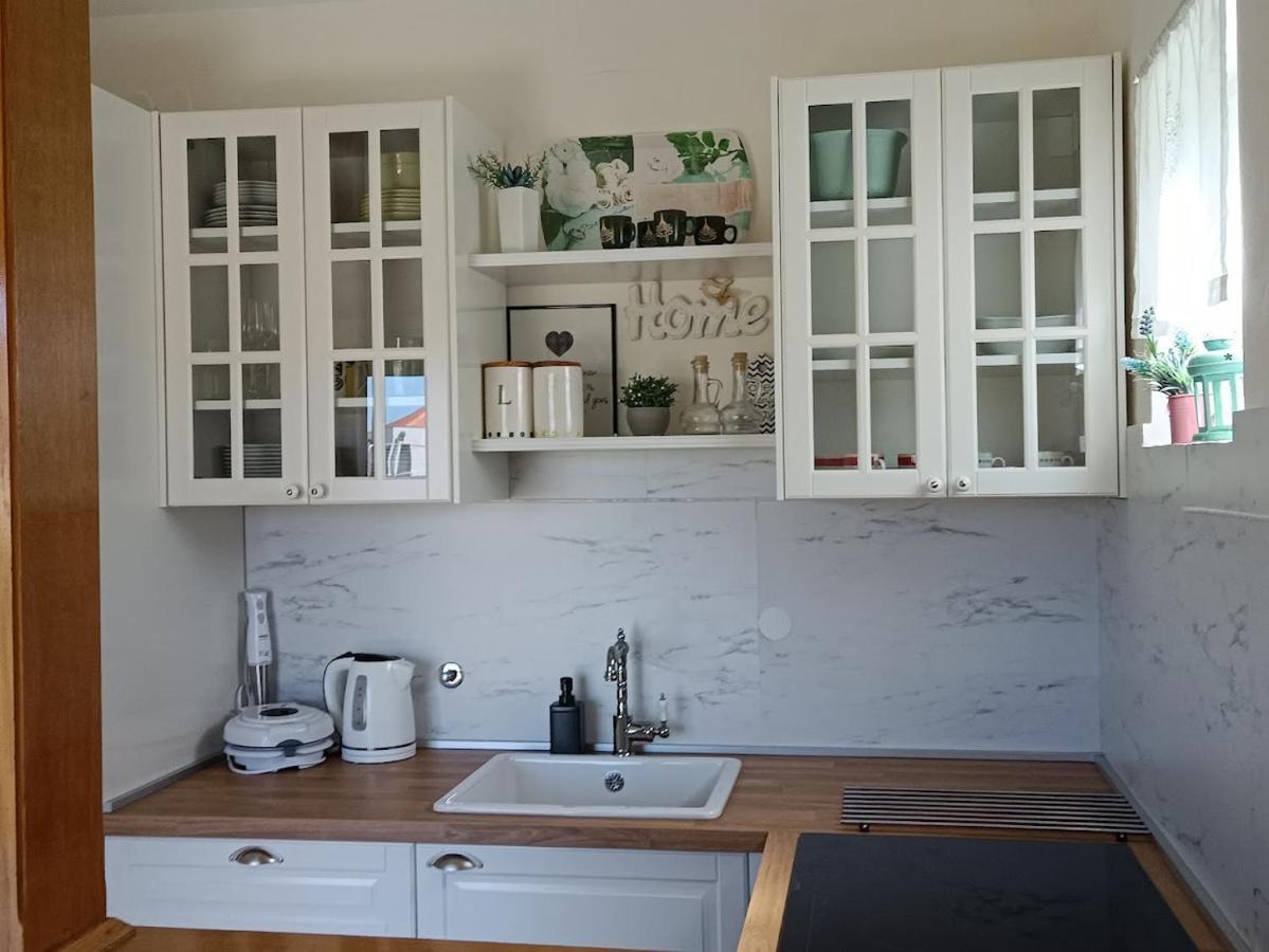 Apartments Popaj Komiža المظهر الخارجي الصورة