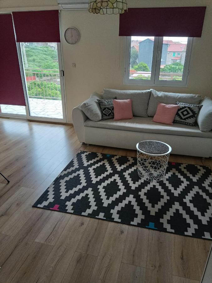 Apartments Popaj Komiža المظهر الخارجي الصورة