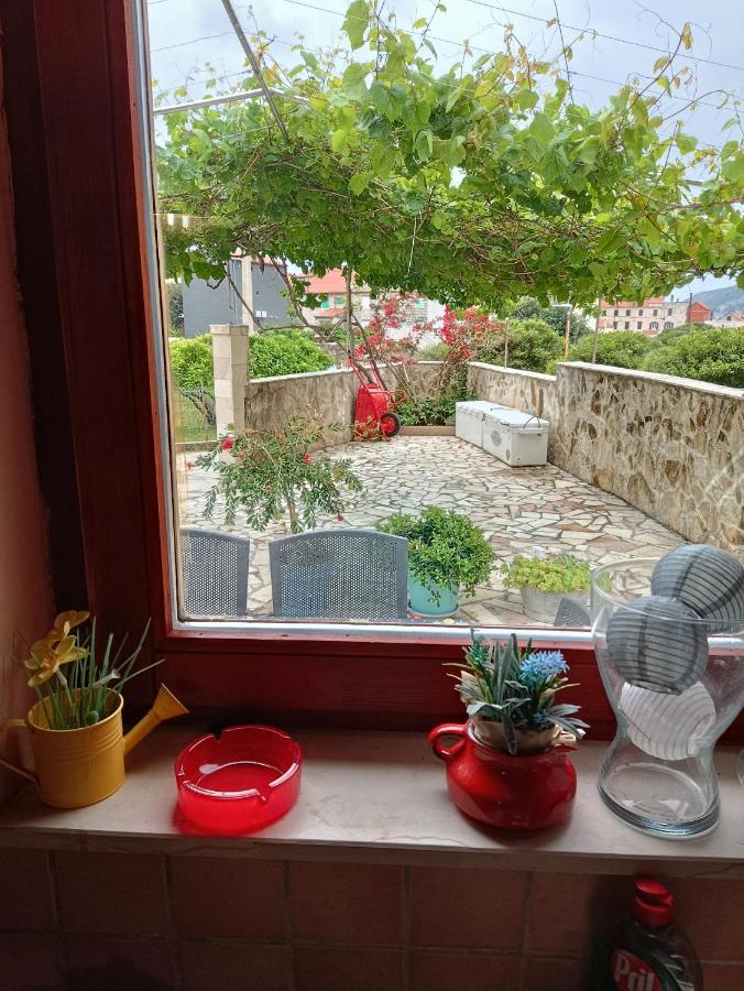 Apartments Popaj Komiža المظهر الخارجي الصورة