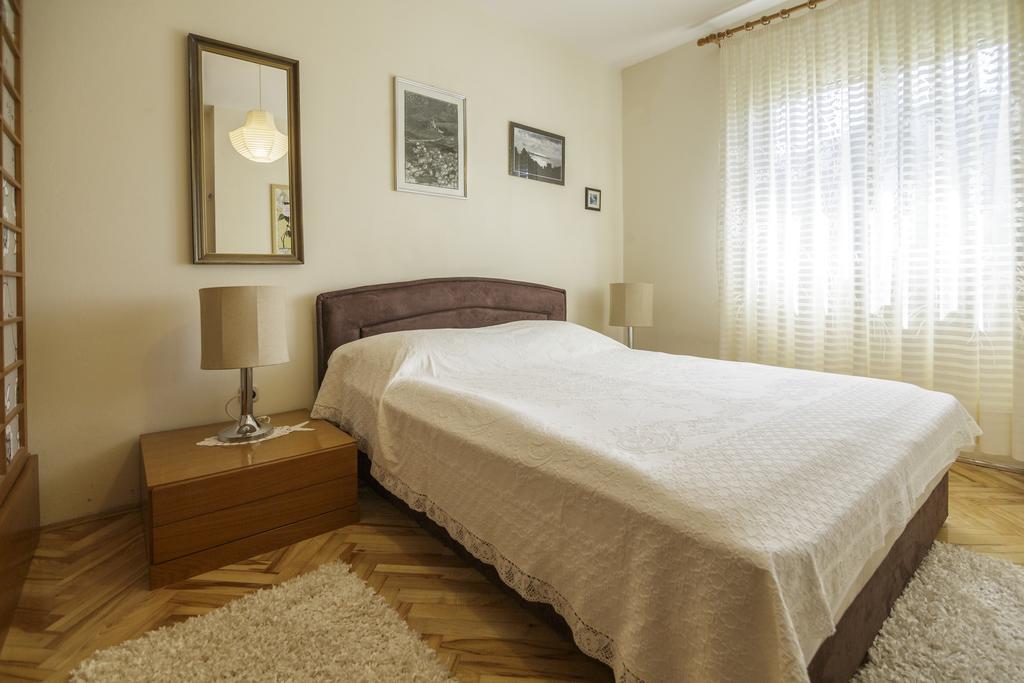 Apartments Popaj Komiža المظهر الخارجي الصورة
