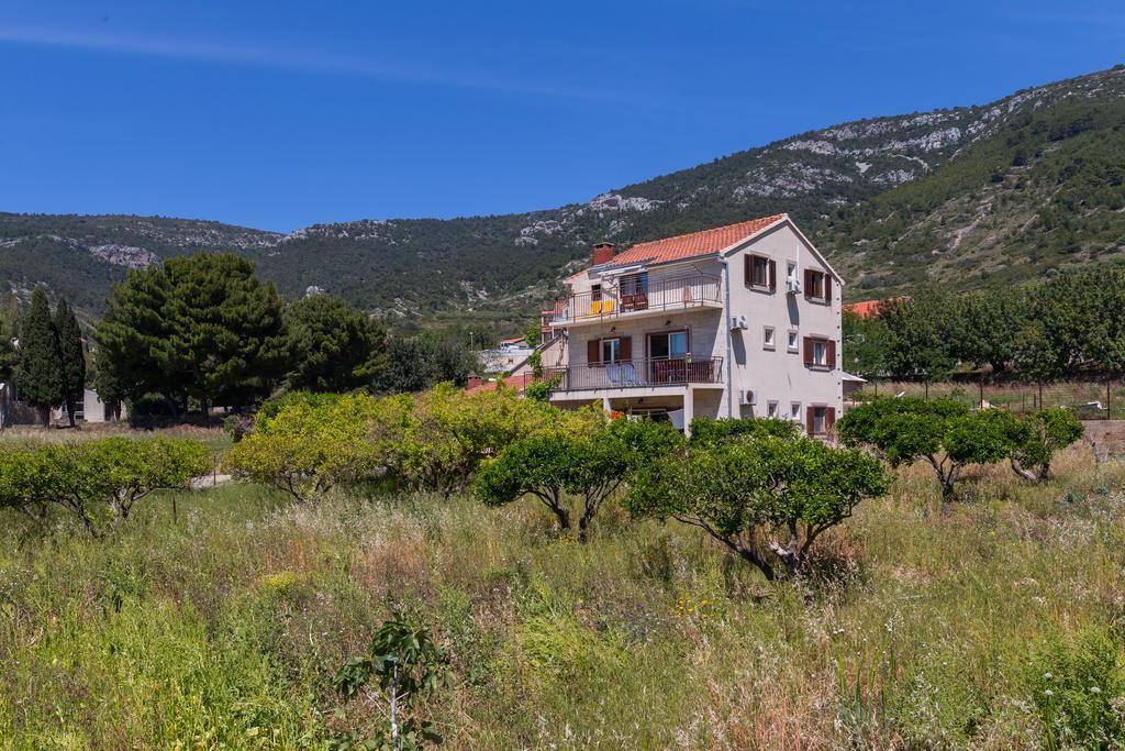 Apartments Popaj Komiža المظهر الخارجي الصورة